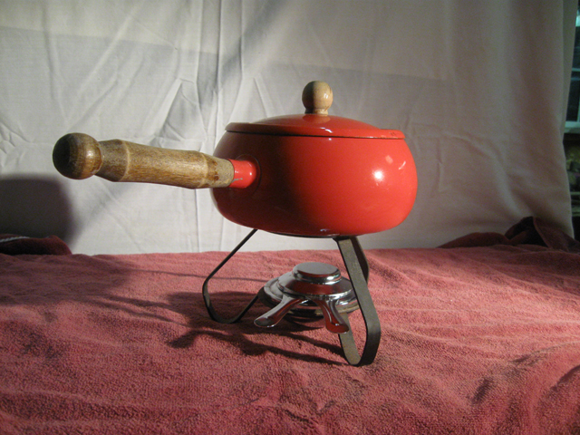 Fondue Pot
